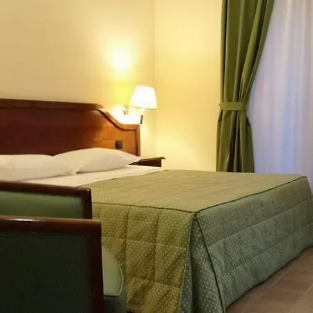 Peretti Hotel 4*